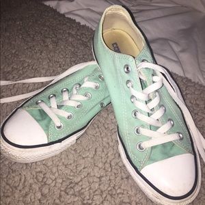 Women’s Converse in Beachglass (sea foam)